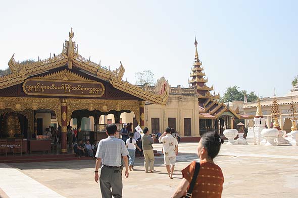 Shwezigon Pagoda