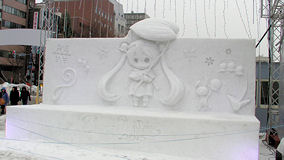 札幌　雪ミク雪像