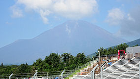 富士　雪の無い富士山