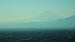 ランドマークタワーから富士山