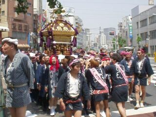 �A���{��