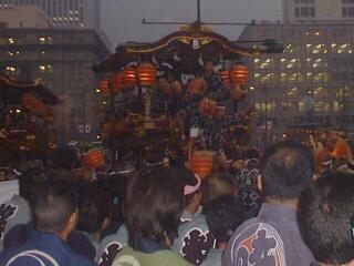 �n���E�B��