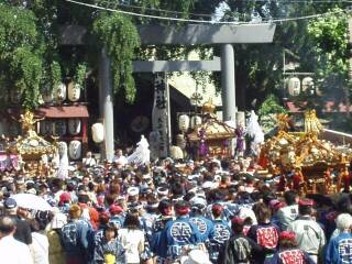 �A���{��